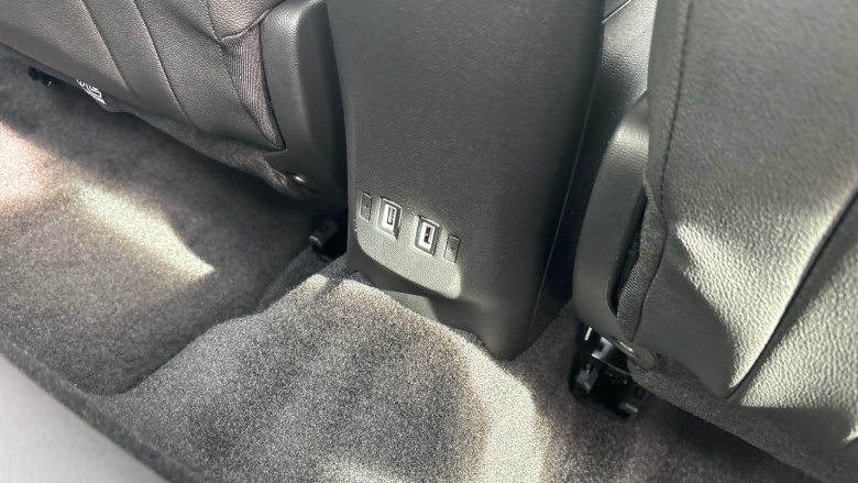 Vauxhall Mokka 100kW Design 50kWh 5dr Auto Electric Hatchback